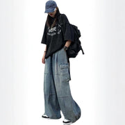 Relaxed Wide-Leg Jeans