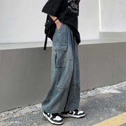 Relaxed Wide-Leg Jeans