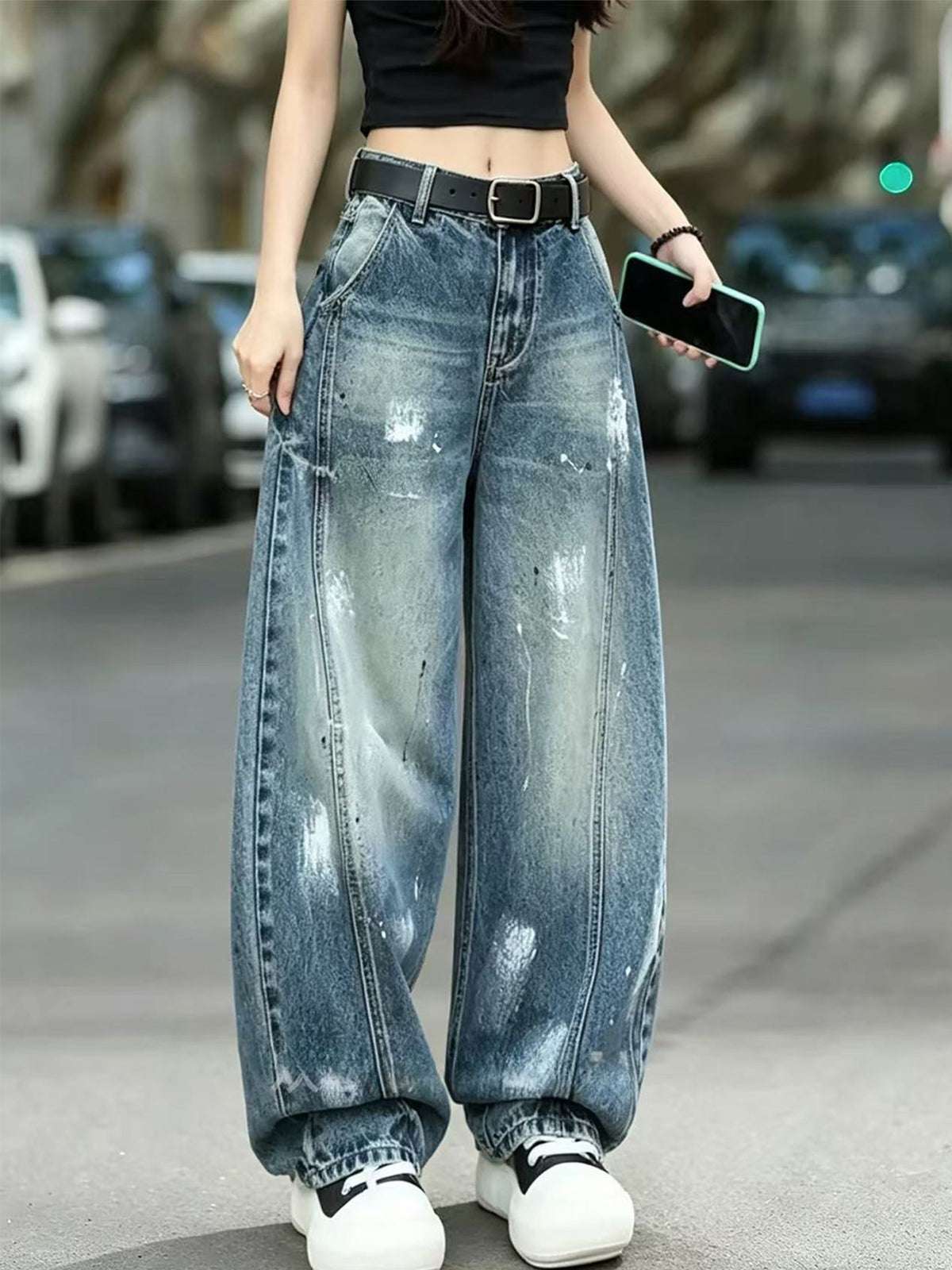 Graffiti Print Wide-Leg Jeans